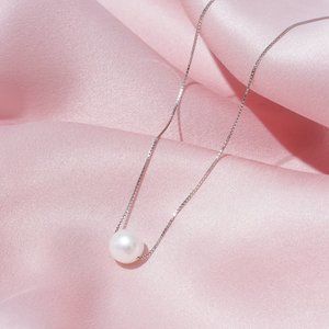 7.7mm-8.5mm Single Freshwater Pearl Necklace in S925 Sterling Silver!